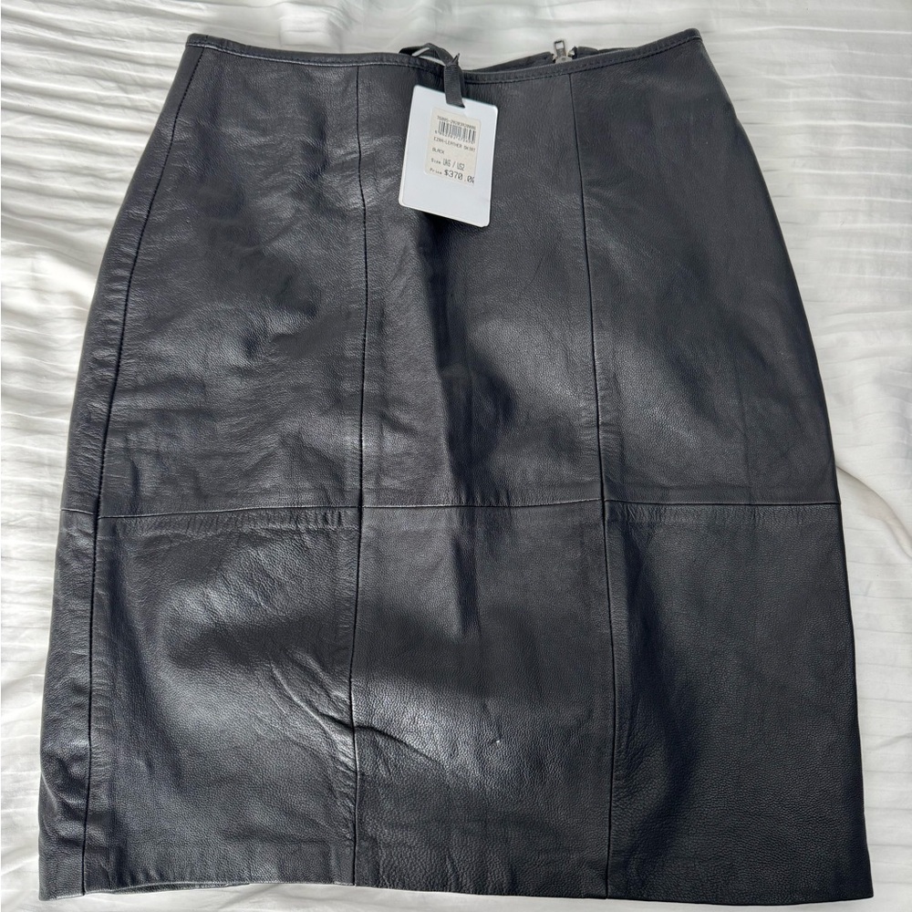 Elegant Black Leather Skirt